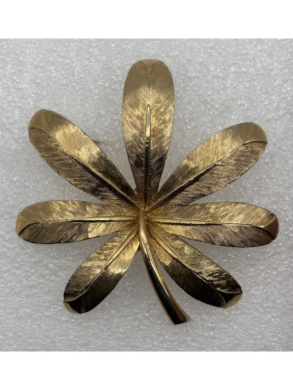 Vintage Pastelli Leaf Brooch Brushed Gold Tone Starburst Palm Mid Century Modern